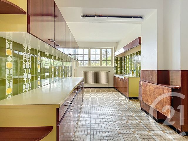 Maison &agrave; vendre - 7 pi&egrave;ces - 172 m2 - St Pourcain Sur Sioule - 03 - AUVERGNE