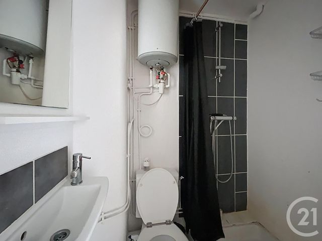 Appartement Studio &agrave; louer - 1 pi&egrave;ce - 21 m2 - St Pourcain Sur Sioule - 03 - AUVERGNE