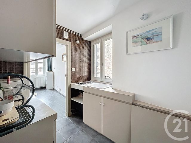 Appartement Studio &agrave; louer - 1 pi&egrave;ce - 21 m2 - St Pourcain Sur Sioule - 03 - AUVERGNE