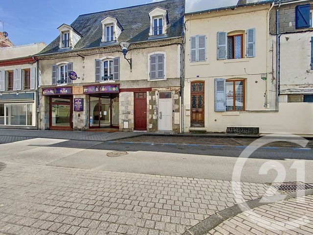 Appartement F3 à vendre - 4 pièces - 199,02 m2 - St Pourcain Sur Sioule - 03 - AUVERGNE