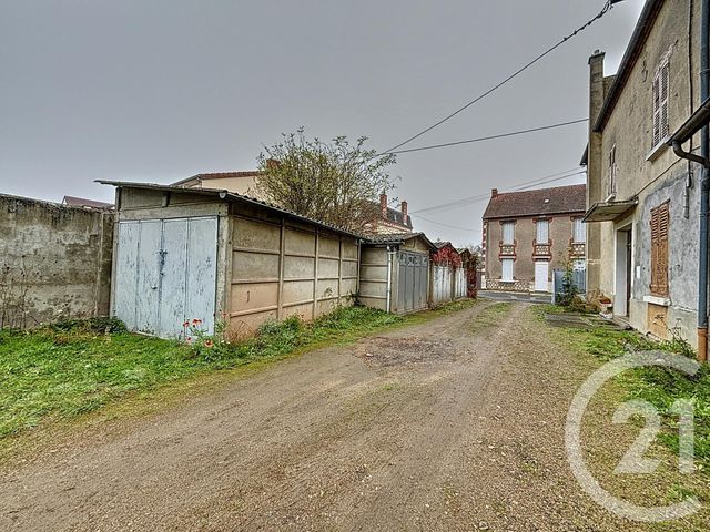 Maison à vendre - 6 pièces - 153,05 m2 - Varennes Sur Allier - 03 - AUVERGNE