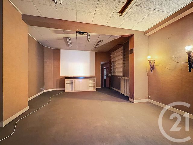 Maison &agrave; vendre - 10 pi&egrave;ces - 230 m2 - Varennes Sur Allier - 03 - AUVERGNE