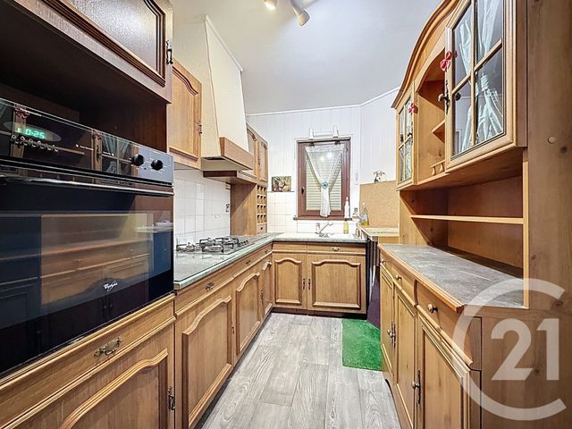 Maison &agrave; vendre - 10 pi&egrave;ces - 230 m2 - Varennes Sur Allier - 03 - AUVERGNE