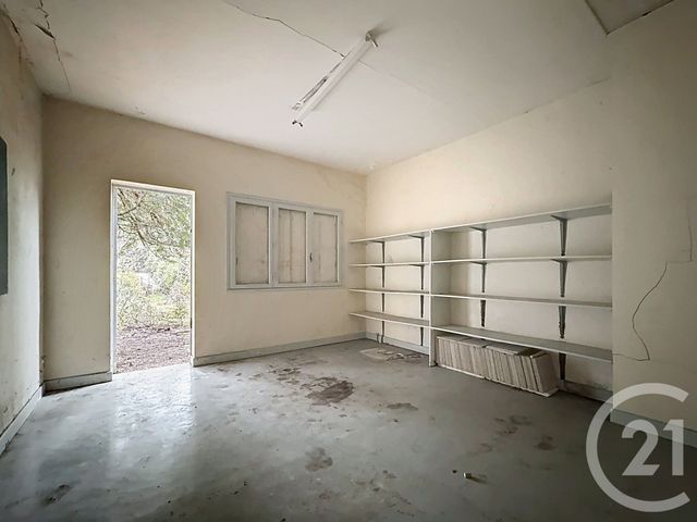 Maison &agrave; vendre - 10 pi&egrave;ces - 230 m2 - Varennes Sur Allier - 03 - AUVERGNE