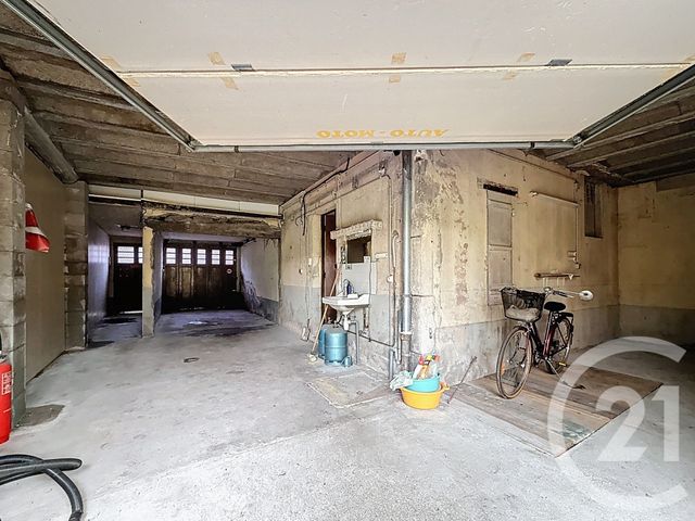 Maison &agrave; vendre - 10 pi&egrave;ces - 230 m2 - Varennes Sur Allier - 03 - AUVERGNE