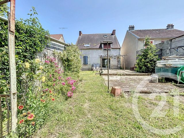 Maison &agrave; vendre - 7 pi&egrave;ces - 145,33 m2 - St Pourcain Sur Sioule - 03 - AUVERGNE