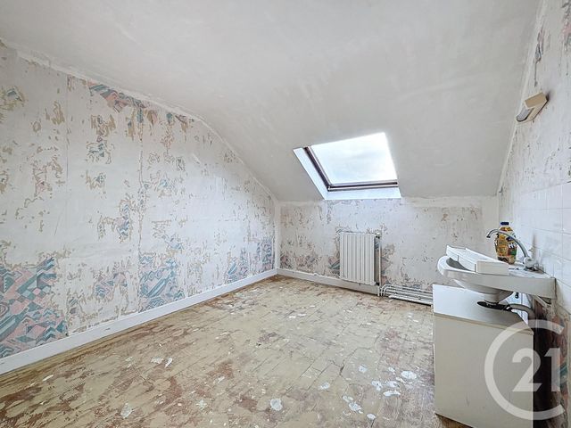 Maison à vendre - 13 pièces - 280 m2 - Chatel De Neuvre - 03 - AUVERGNE