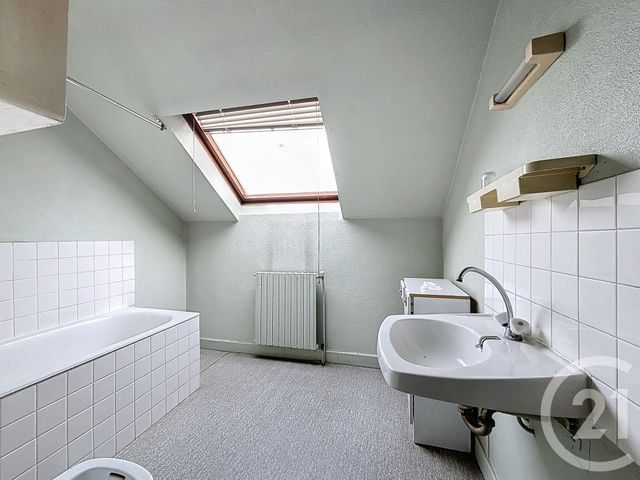 Maison à vendre - 13 pièces - 280 m2 - Chatel De Neuvre - 03 - AUVERGNE