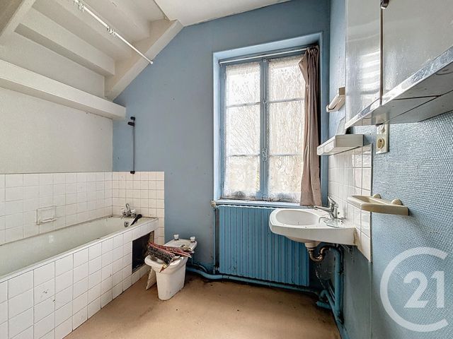 Maison à vendre - 13 pièces - 280 m2 - Chatel De Neuvre - 03 - AUVERGNE