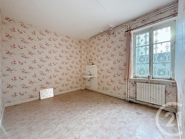 Maison à vendre - 13 pièces - 280 m2 - Chatel De Neuvre - 03 - AUVERGNE