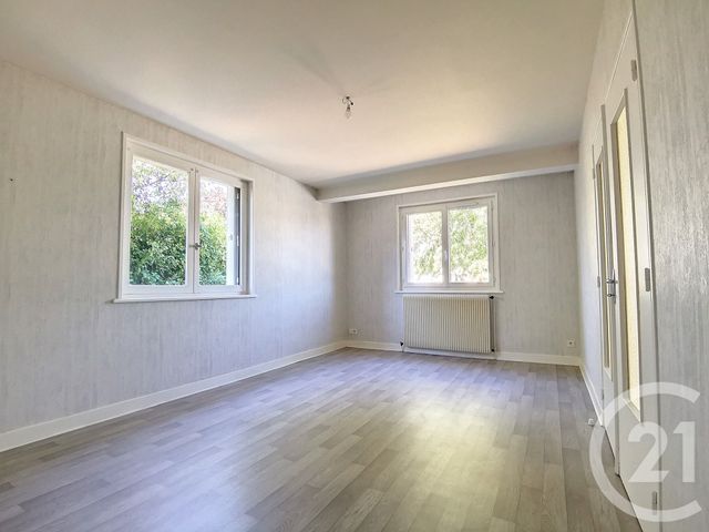 Maison &agrave; vendre - 10 pi&egrave;ces - 200 m2 - St Pourcain Sur Sioule - 03 - AUVERGNE