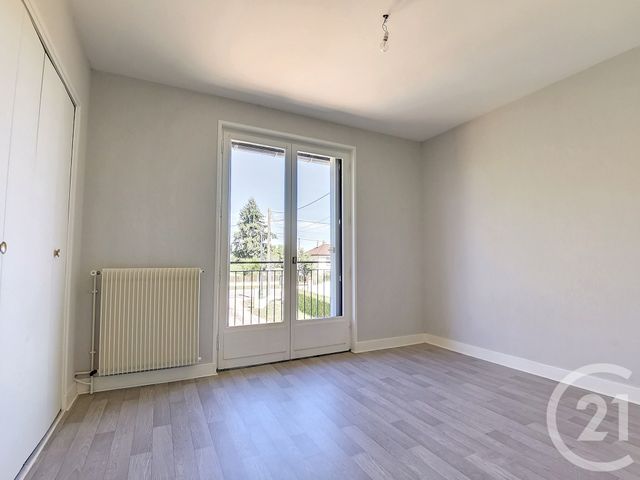 Maison &agrave; vendre - 10 pi&egrave;ces - 200 m2 - St Pourcain Sur Sioule - 03 - AUVERGNE