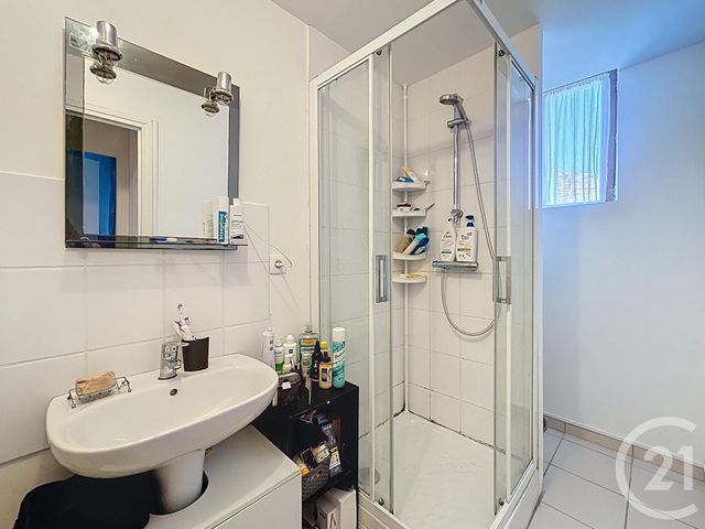 Appartement F3 à louer - 3 pièces - 83 m2 - St Pourcain Sur Sioule - 03 - AUVERGNE