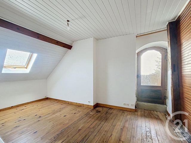 Appartement F3 &agrave; louer - 3 pi&egrave;ces - 79,65 m2 - Varennes Sur Allier - 03 - AUVERGNE
