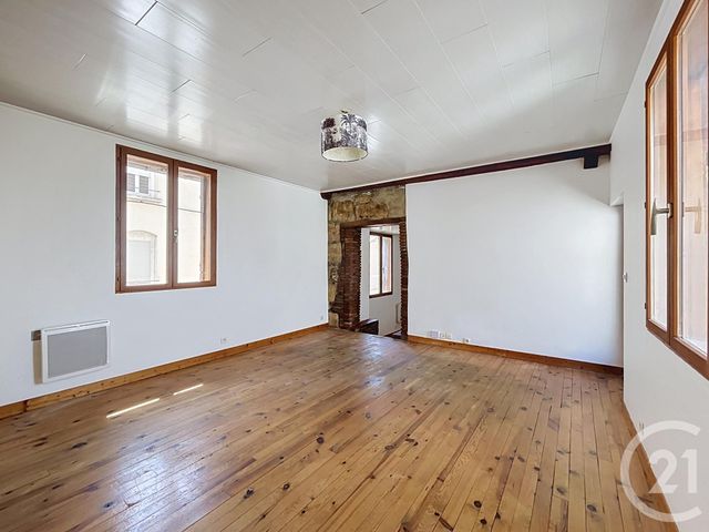 Appartement F3 &agrave; louer - 3 pi&egrave;ces - 79,65 m2 - Varennes Sur Allier - 03 - AUVERGNE