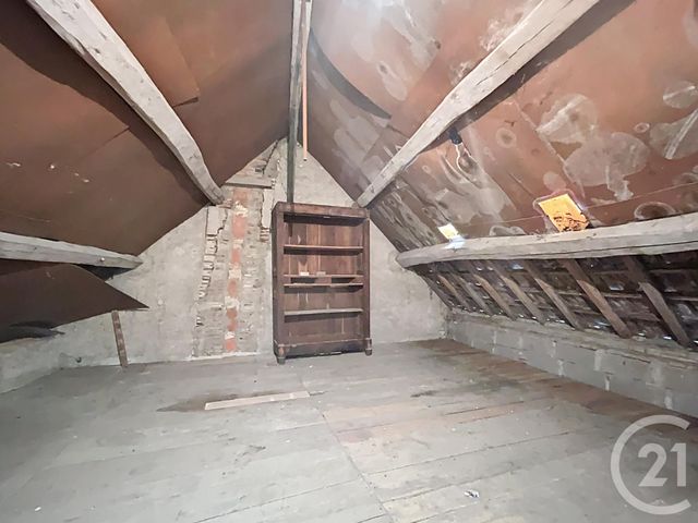 Maison &agrave; louer - 5 pi&egrave;ces - 120 m2 - St Pourcain Sur Sioule - 03 - AUVERGNE