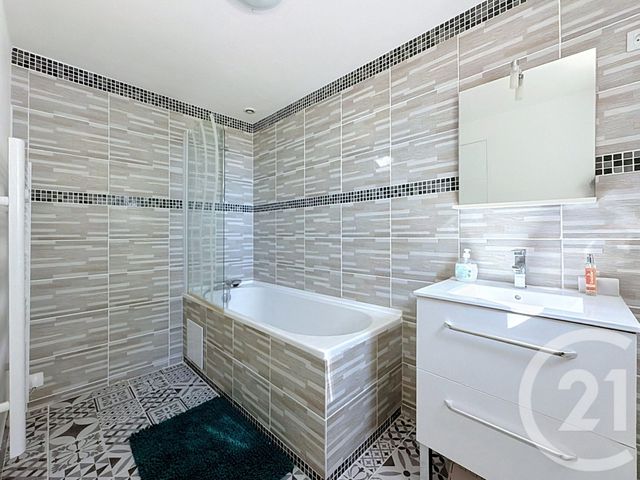 Maison &agrave; vendre - 4 pi&egrave;ces - 90 m2 - Chantelle - 03 - AUVERGNE