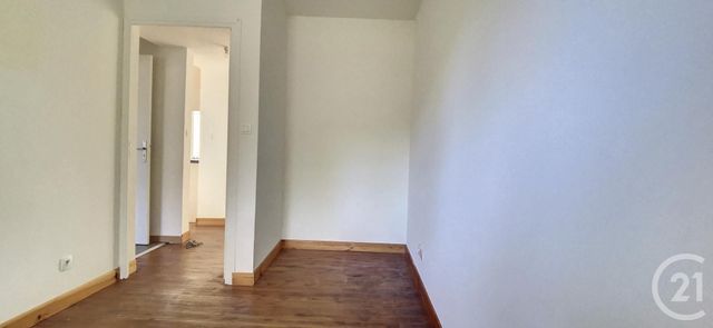 Appartement F3 à louer - 3 pièces - 70 m2 - St Pourcain Sur Sioule - 03 - AUVERGNE