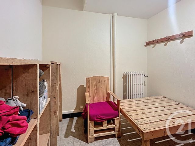 Appartement Local à louer - 4 pièces - 113 m2 - St Pourcain Sur Sioule - 03 - AUVERGNE