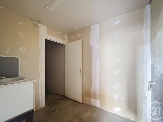 Appartement Local &agrave; louer - 1 pi&egrave;ce - 44,15 m2 - St Pourcain Sur Sioule - 03 - AUVERGNE