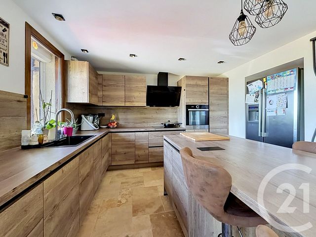 Maison &agrave; vendre - 6 pi&egrave;ces - 198 m2 - St Gerand De Vaux - 03 - AUVERGNE