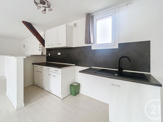 Appartement F2 à louer - 2 pièces - 57 m2 - Varennes Sur Allier - 03 - AUVERGNE