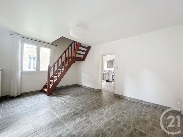 Maison à louer - 3 pièces - 60 m2 - Varennes Sur Allier - 03 - AUVERGNE