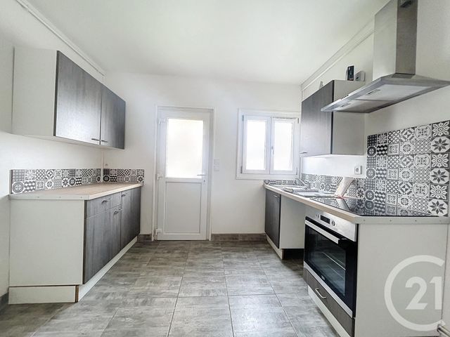 Maison à louer - 3 pièces - 60 m2 - Varennes Sur Allier - 03 - AUVERGNE