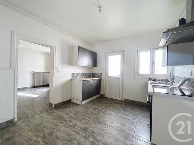 Maison à louer - 3 pièces - 60 m2 - Varennes Sur Allier - 03 - AUVERGNE