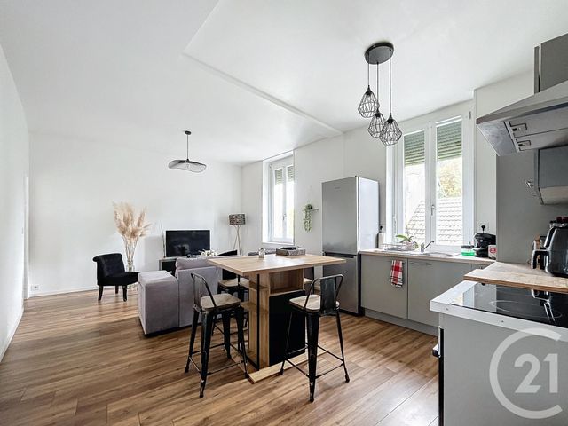 Appartement F3 à louer - 3 pièces - 51,20 m2 - Varennes Sur Allier - 03 - AUVERGNE