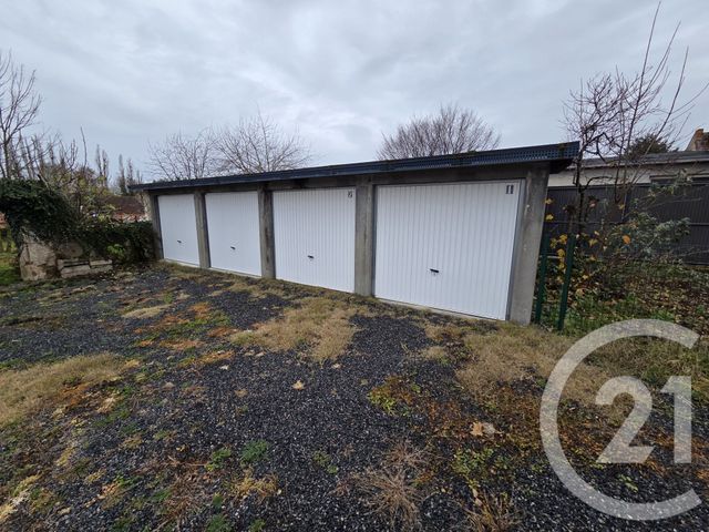 Appartement T4 à louer - 4 pièces - 80 m2 - Varennes Sur Allier - 03 - AUVERGNE