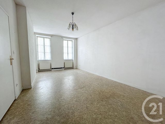Appartement F3 à louer - 3 pièces - 72,41 m2 - St Pourcain Sur Sioule - 03 - AUVERGNE