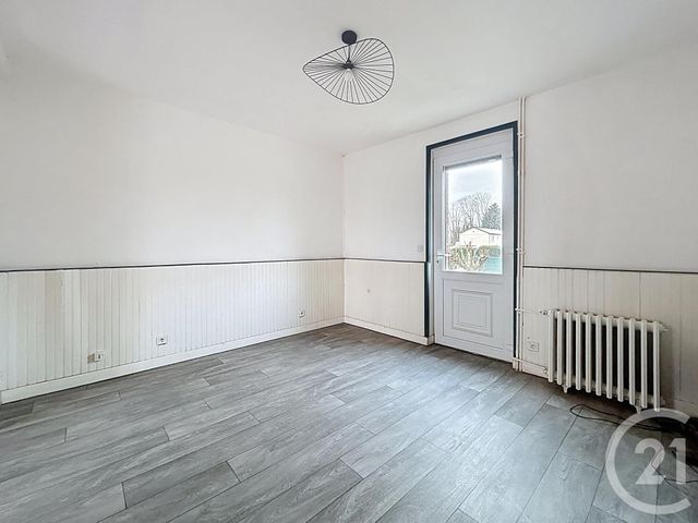 Maison &agrave; louer - 2 pi&egrave;ces - 54 m2 - St Pourcain Sur Sioule - 03 - AUVERGNE