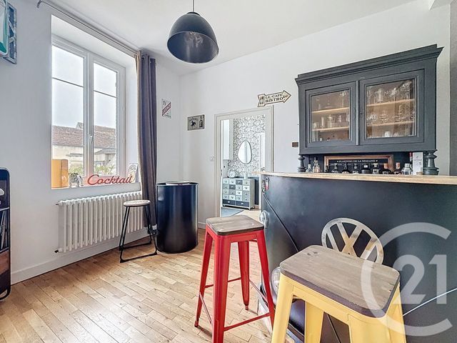 Maison &agrave; vendre - 10 pi&egrave;ces - 224 m2 - St Pourcain Sur Sioule - 03 - AUVERGNE