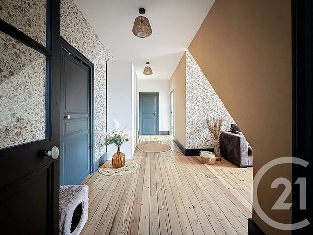 Maison &agrave; vendre - 10 pi&egrave;ces - 224 m2 - St Pourcain Sur Sioule - 03 - AUVERGNE