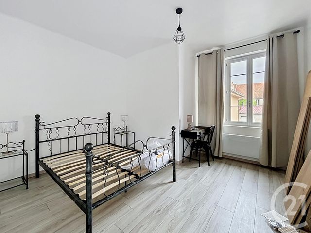 Maison &agrave; louer - 3 pi&egrave;ces - 105,41 m2 - St Pourcain Sur Sioule - 03 - AUVERGNE