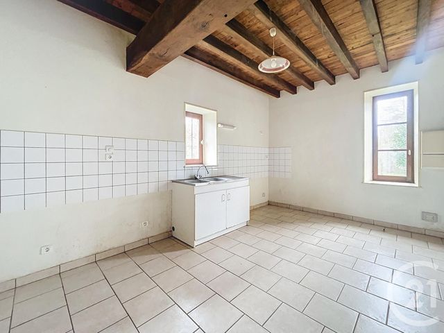 Maison &agrave; louer - 3 pi&egrave;ces - 94,93 m2 - Voussac - 03 - AUVERGNE