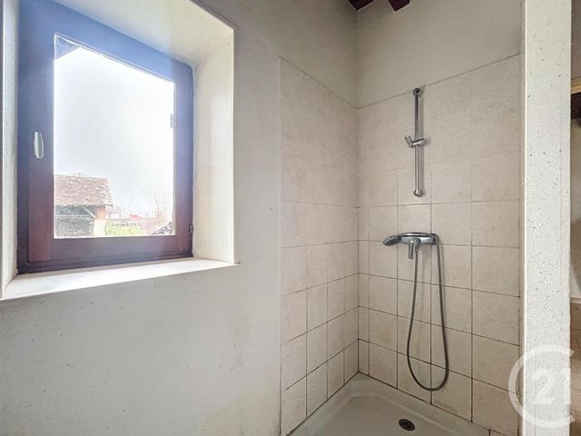 Maison &agrave; louer - 3 pi&egrave;ces - 94,93 m2 - Voussac - 03 - AUVERGNE