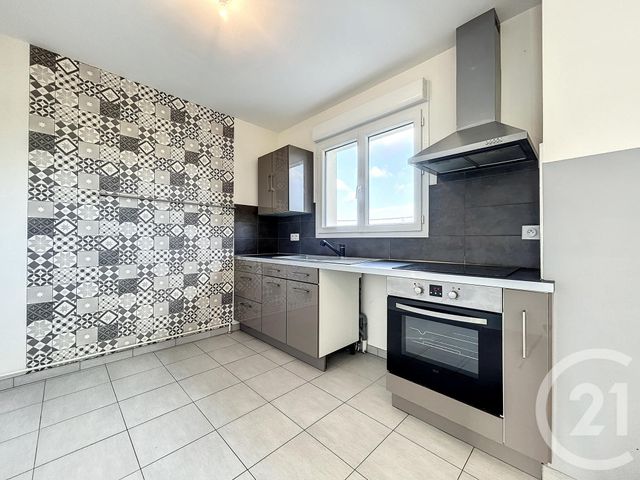 Maison &agrave; louer - 4 pi&egrave;ces - 115 m2 - St Loup - 03 - AUVERGNE