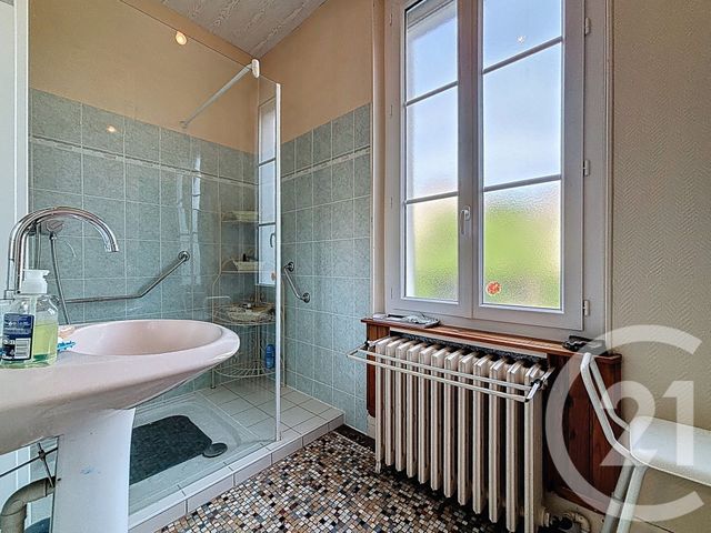 Maison &agrave; vendre - 3 pi&egrave;ces - 100 m2 - Varennes Sur Allier - 03 - AUVERGNE