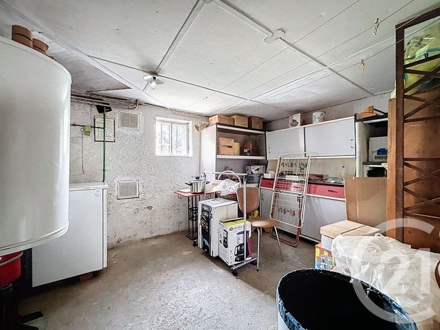 Maison &agrave; vendre - 3 pi&egrave;ces - 100 m2 - Varennes Sur Allier - 03 - AUVERGNE