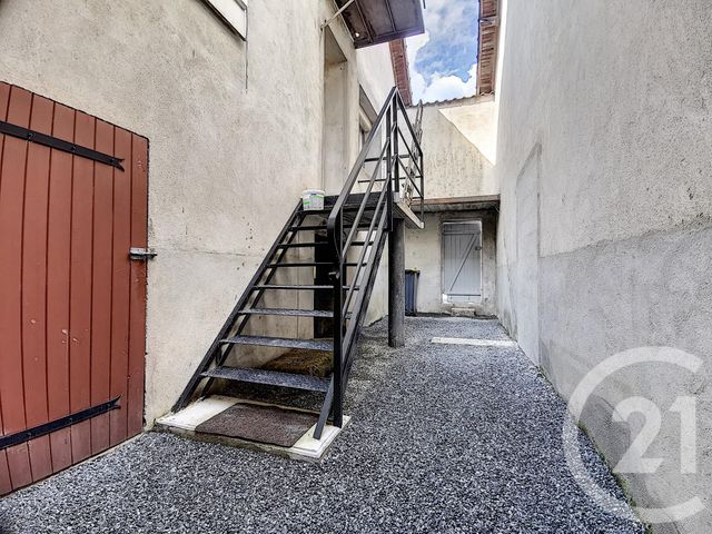 Maison &agrave; louer - 3 pi&egrave;ces - 53,30 m2 - St Pourcain Sur Sioule - 03 - AUVERGNE