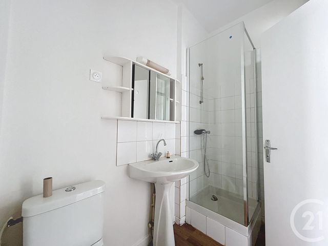 Appartement &agrave; louer - 2 pi&egrave;ces - 47,59 m2 - St Pourcain Sur Sioule - 03 - AUVERGNE