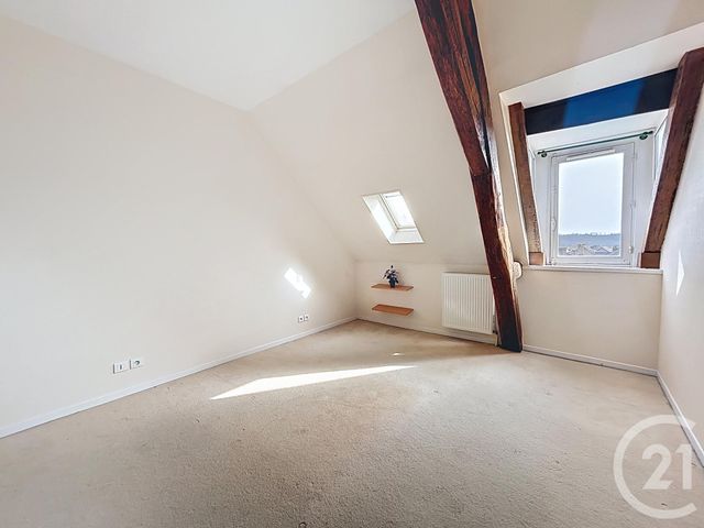 Appartement F2 &agrave; louer - 2 pi&egrave;ces - 57,19 m2 - St Pourcain Sur Sioule - 03 - AUVERGNE