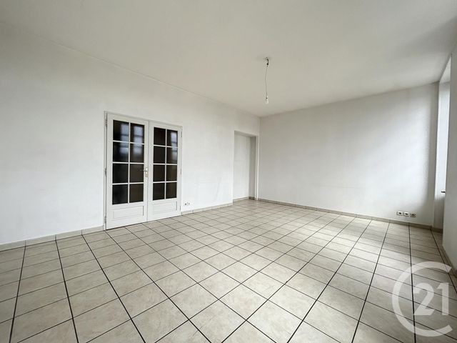 Appartement F3 &agrave; louer - 3 pi&egrave;ces - 72,72 m2 - St Pourcain Sur Sioule - 03 - AUVERGNE