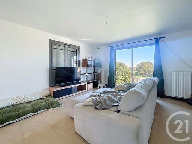 Maison &agrave; louer - 3 pi&egrave;ces - 95 m2 - La Ferte Hauterive - 03 - AUVERGNE