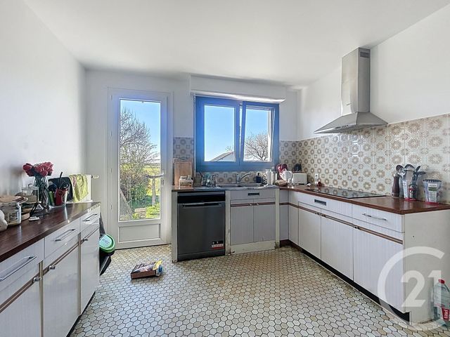 Maison &agrave; louer - 3 pi&egrave;ces - 95 m2 - La Ferte Hauterive - 03 - AUVERGNE