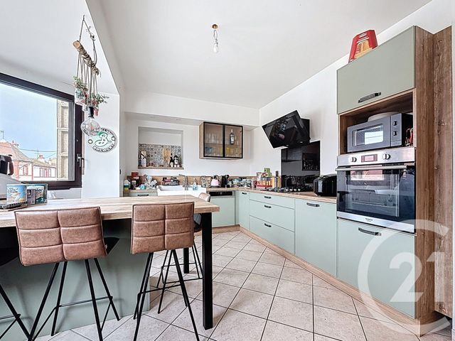 Maison &agrave; vendre - 7 pi&egrave;ces - 206 m2 - St Pourcain Sur Sioule - 03 - AUVERGNE