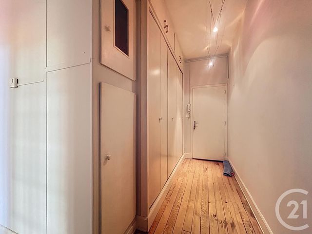 Appartement F3 &agrave; louer - 3 pi&egrave;ces - 60 m2 - St Pourcain Sur Sioule - 03 - AUVERGNE