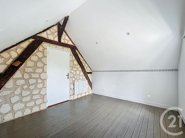 Maison &agrave; louer - 3 pi&egrave;ces - 84,96 m2 - Cesset - 03 - AUVERGNE
